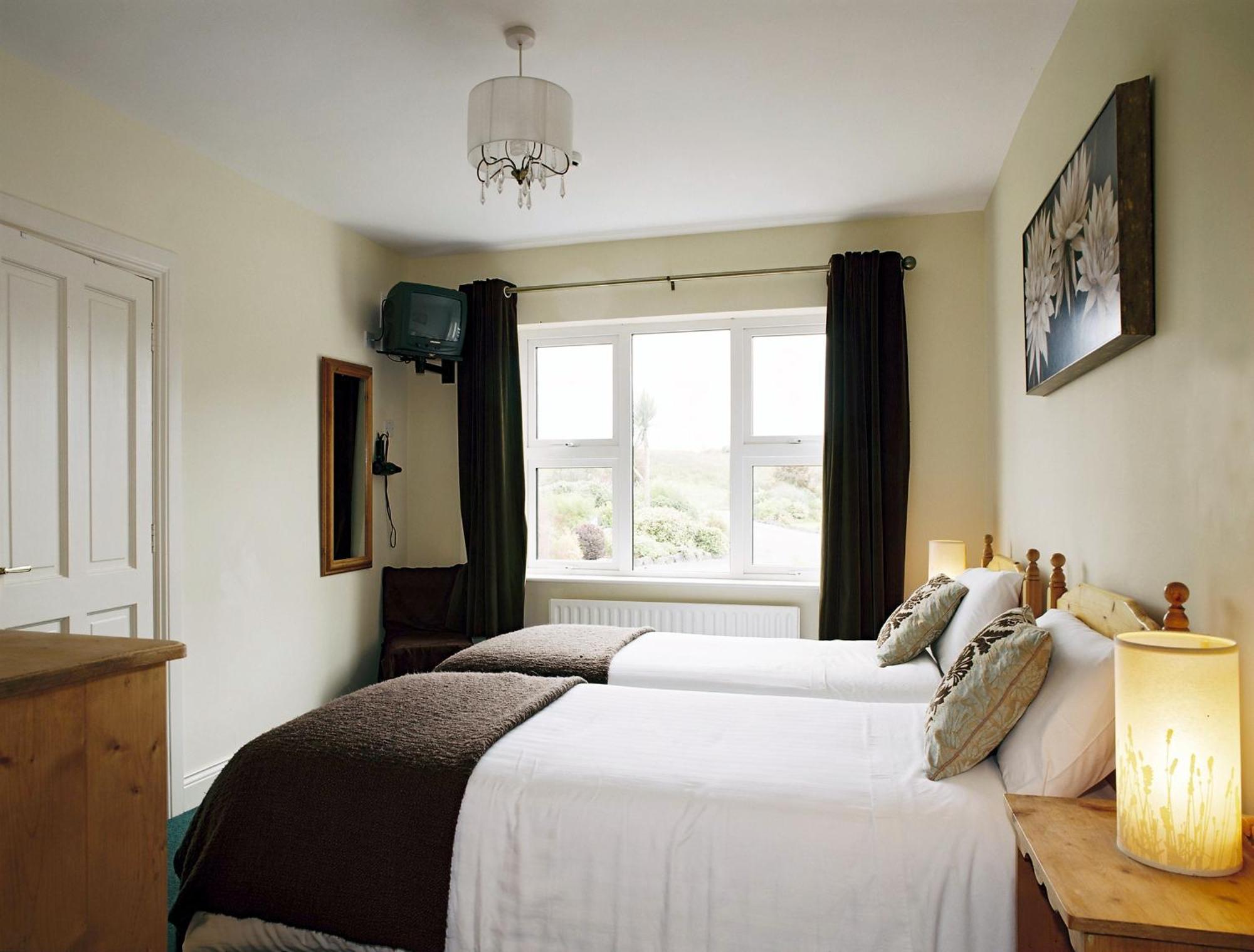Greenlawn Lodge Lisdoonvarna Dış mekan fotoğraf